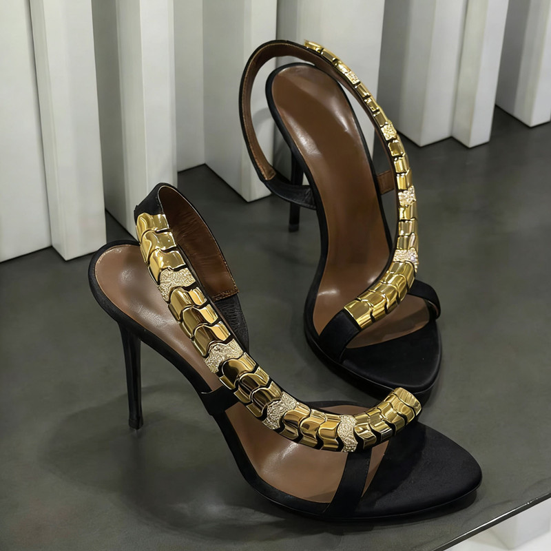 Luxuriöse Glitzer-Sandalen mit – Luxury Lifestyle Shoes Bewertung und Preis